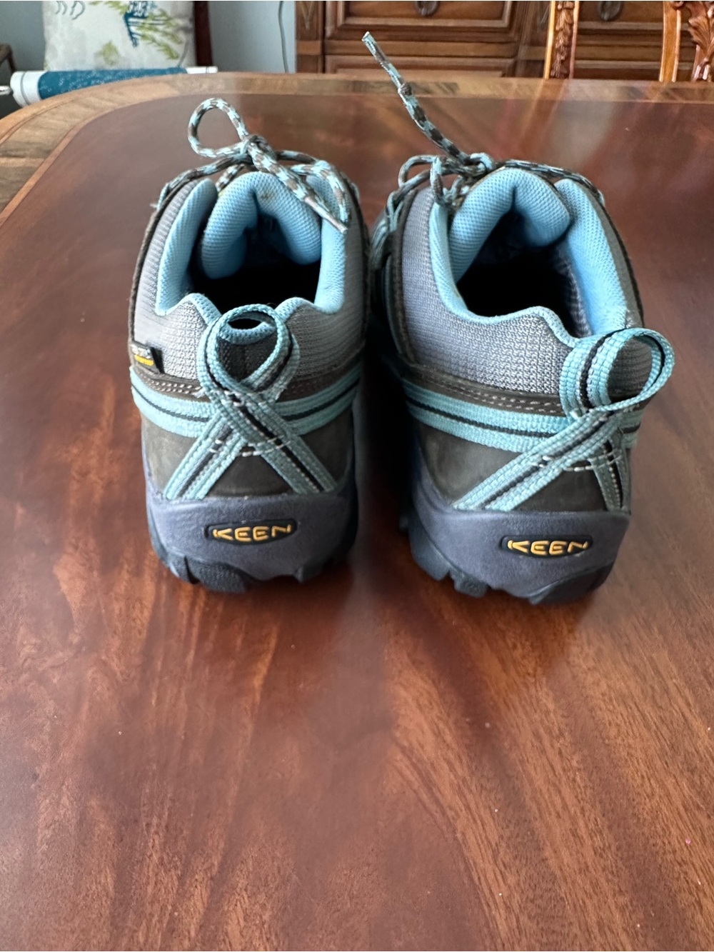 KEEN Women's Targhee II hiking shoes size 8.5 olive/blue - Picture 6 of 8